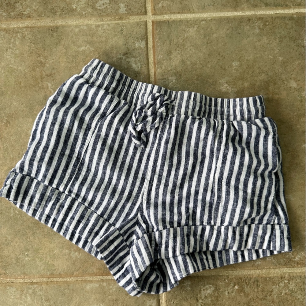 Universal Thread High Waist Blue and White Striped Shorts